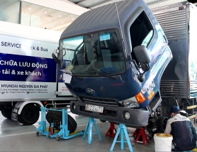 Bảo Dưỡng Định Kỳ Xe Mighty 75S