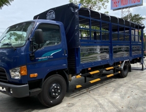 Xe tải Hyundai Mighty 110XL thùng mui bạt bửng nâng