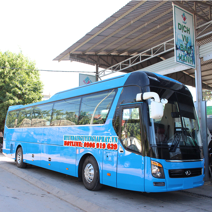 Xe Hyundai Universe 2019