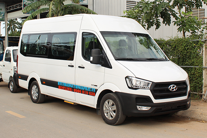 Xe Hyundai Solati 16 Chỗ