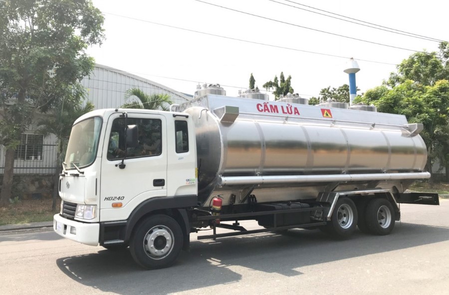 HD240 - 16 TẤN 3 CHÂN