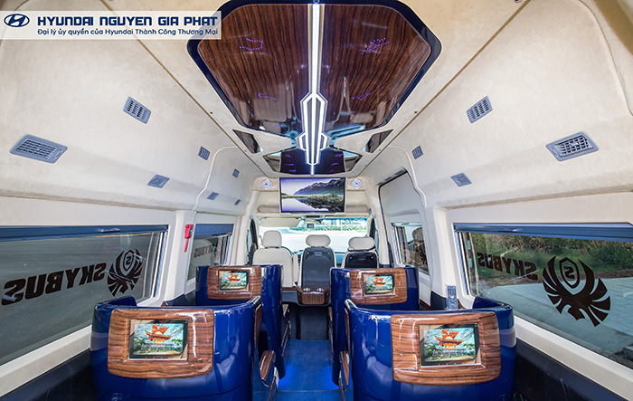 Xe Solati Limousine Limited Edition