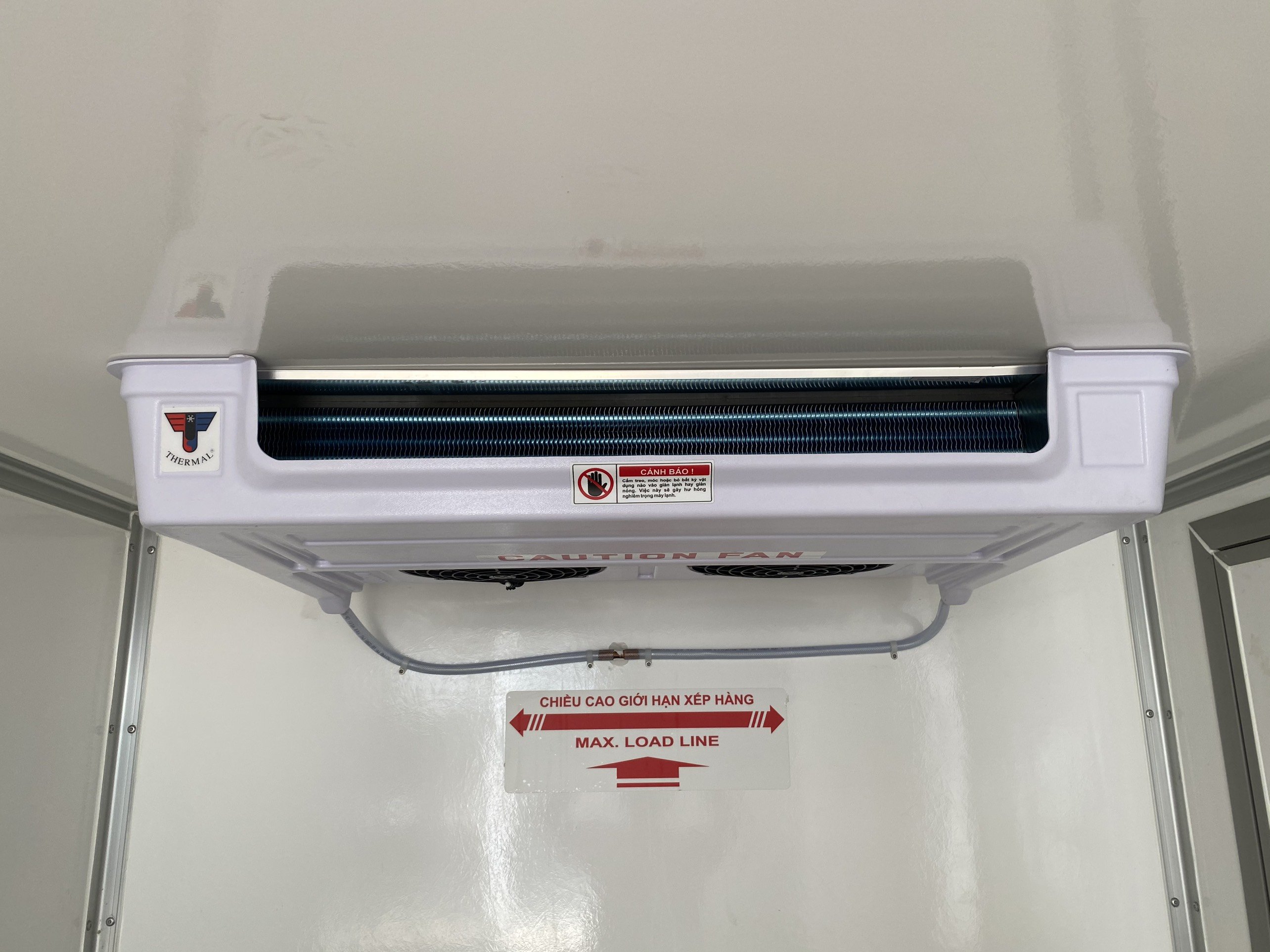 Xe tải Hyundai N250SL thùng đông lạnh 