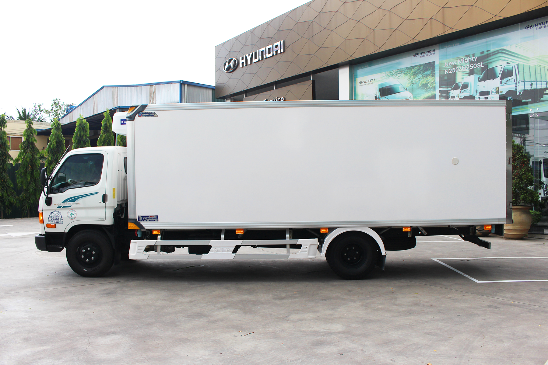 NEW MIGHTY 110XL - 7 TẤN - Thùng 6m3