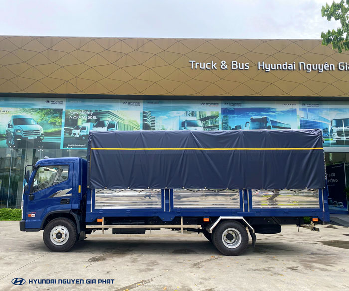 HYUNDAI MIGHTY EX8 GTL 7 TẤN THÙNG DÀI 5.8M 