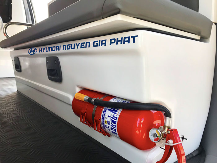 Xe cứu thương Hyundai Starex