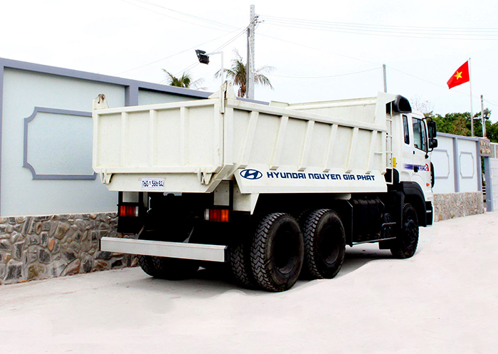 Xe Ben Hyundai HD270 