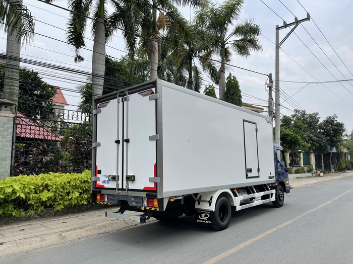 Hyundai EX8L Đông Lạnh chính hãng-Hỗ trợ TRẢ GÓP LÊN ĐẾN 80%